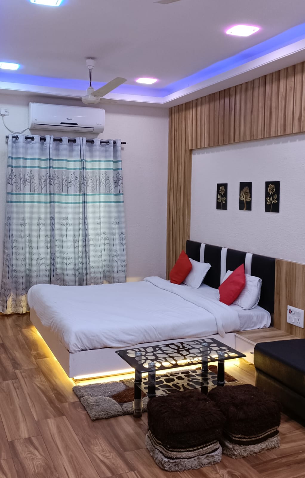 Suite Room